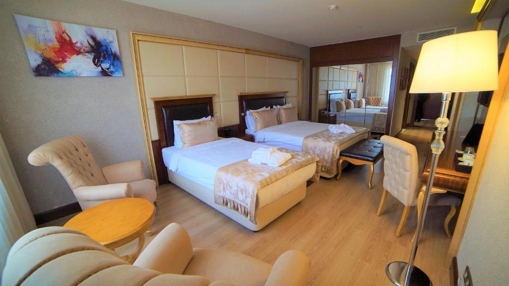 Wyndham Batumi-1